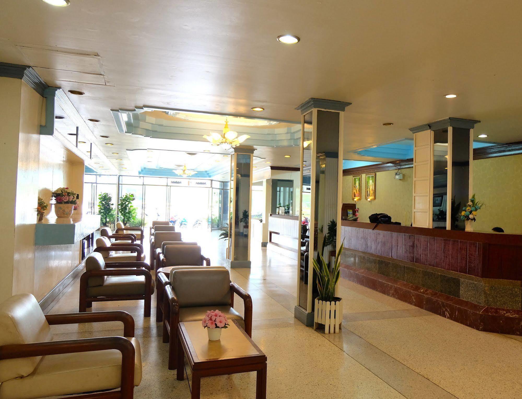 Vieng Thong Hotel Krabi Exterior photo