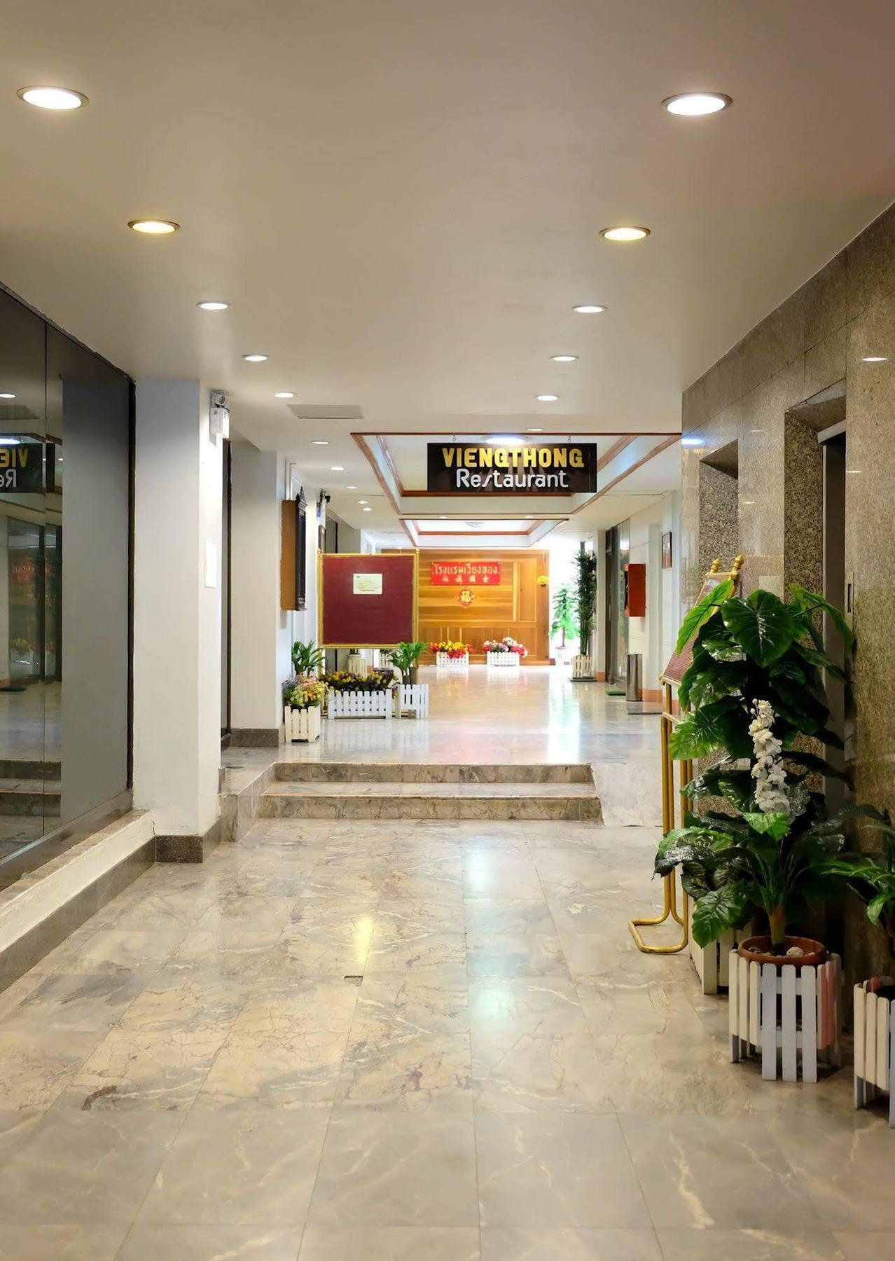 Vieng Thong Hotel Krabi Exterior photo
