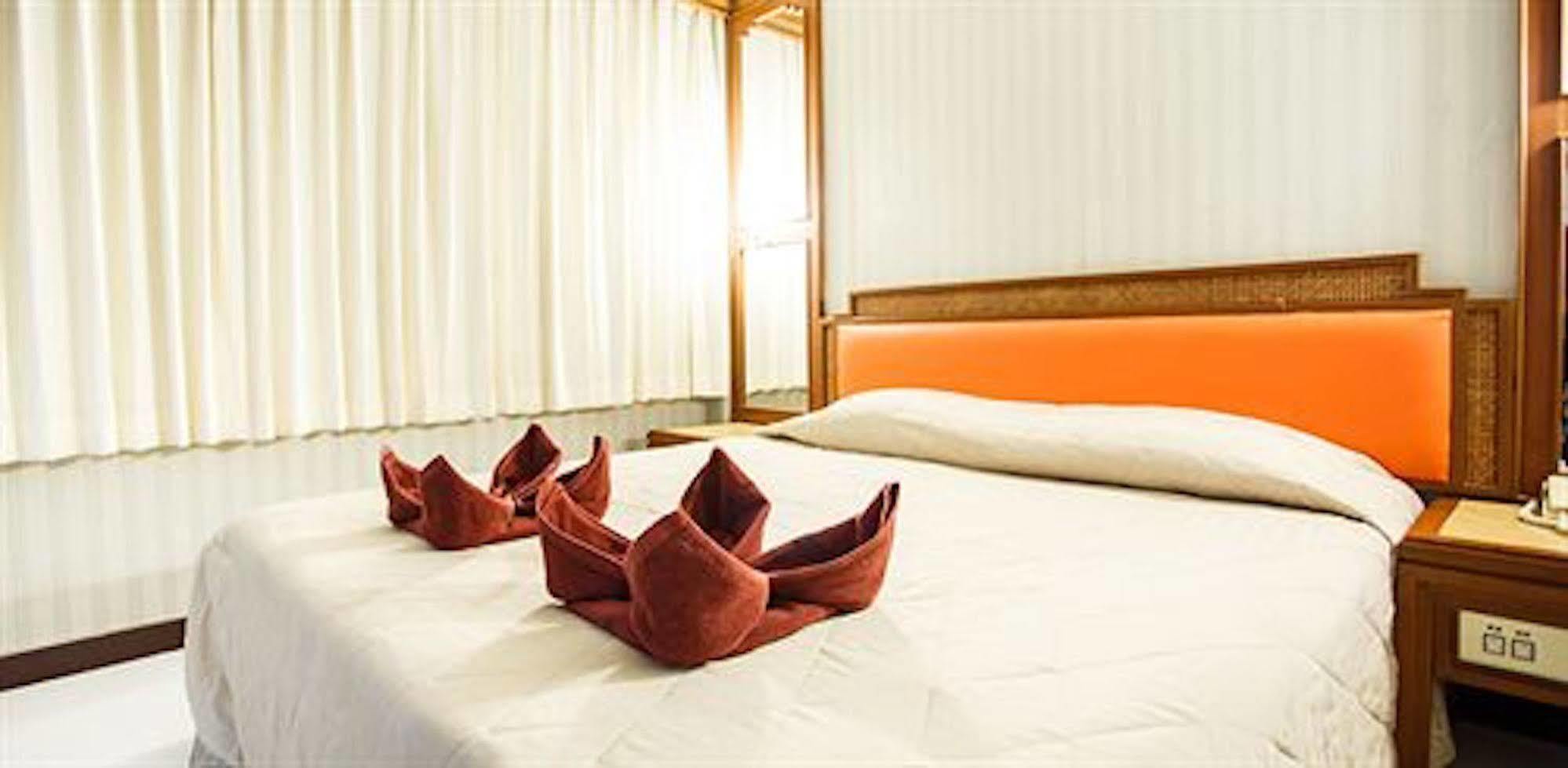 Vieng Thong Hotel Krabi Exterior photo