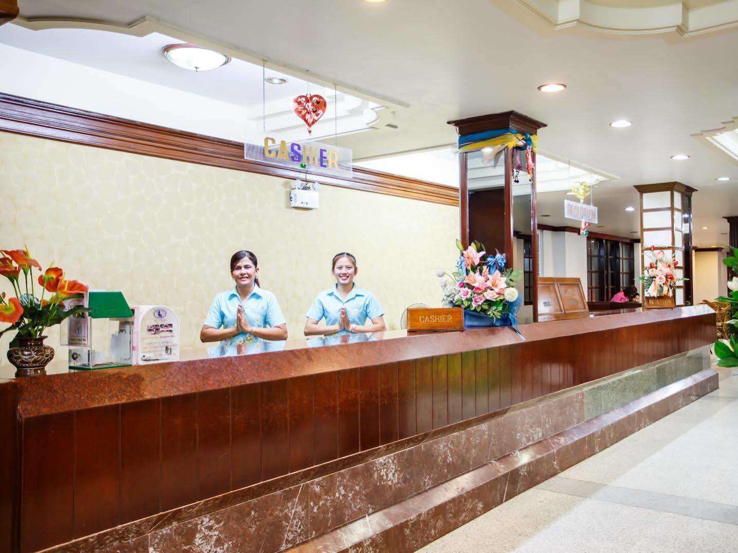 Vieng Thong Hotel Krabi Exterior photo